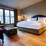 Monbijou Hotel
