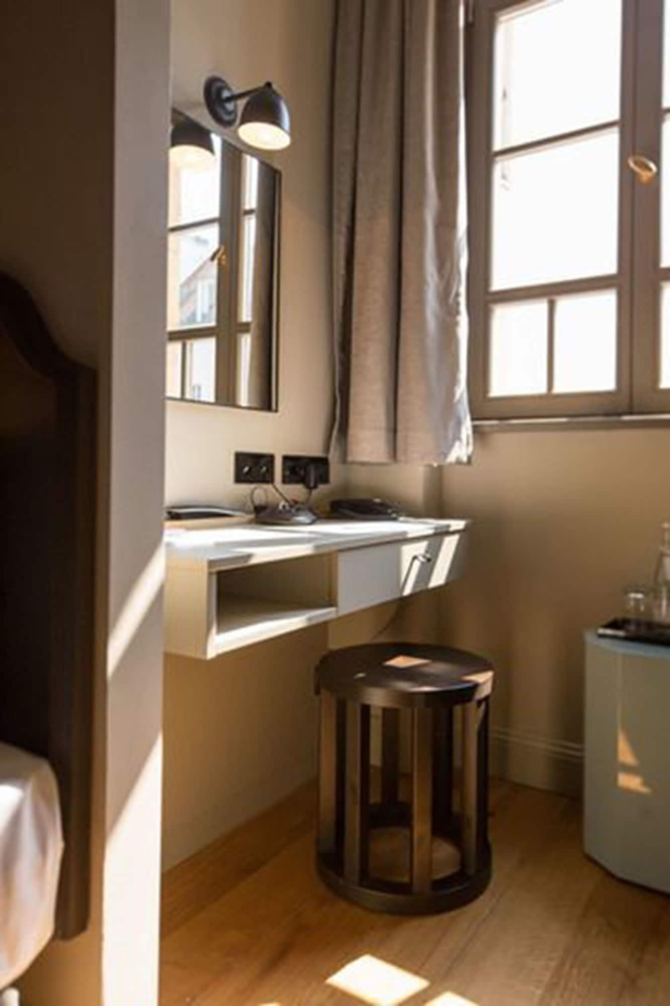 Hotel Monbijou 3*